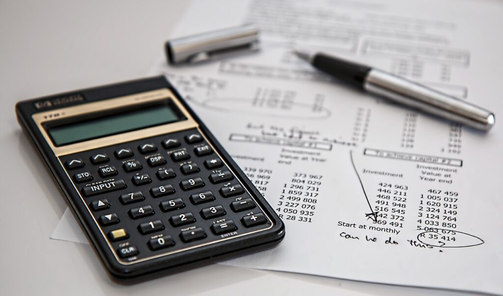 Managing Finances & Taxes as a Nomad