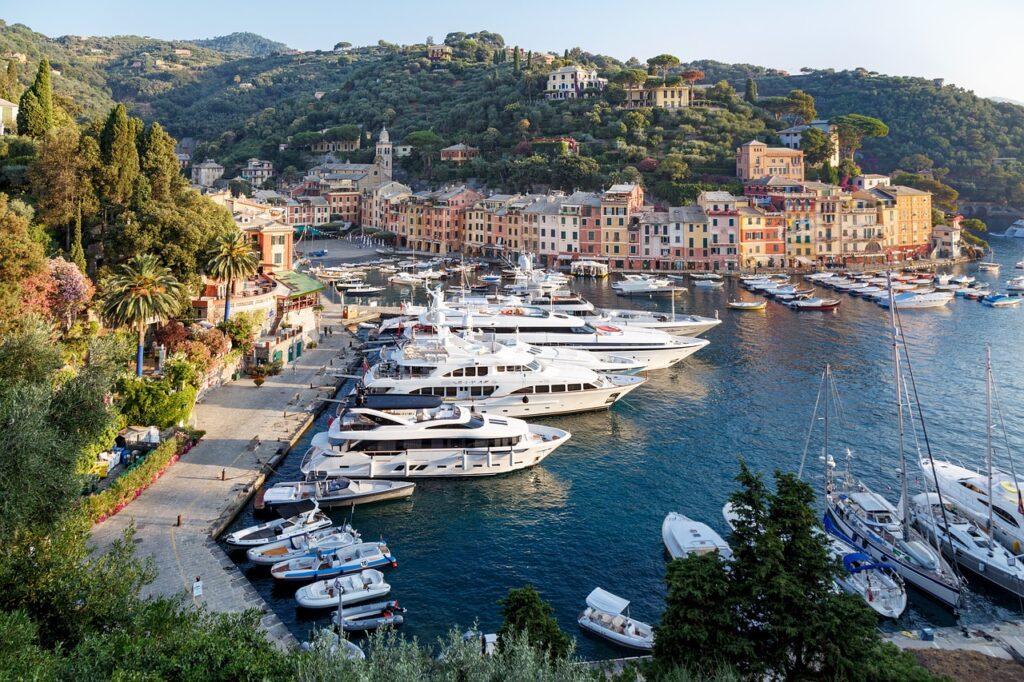 How to Choose the Right Country for a Week-Long Trip