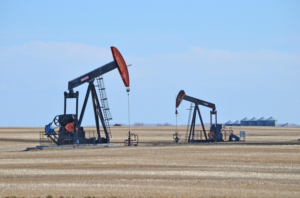 Tourism vs Tech, Oil, Agriculture