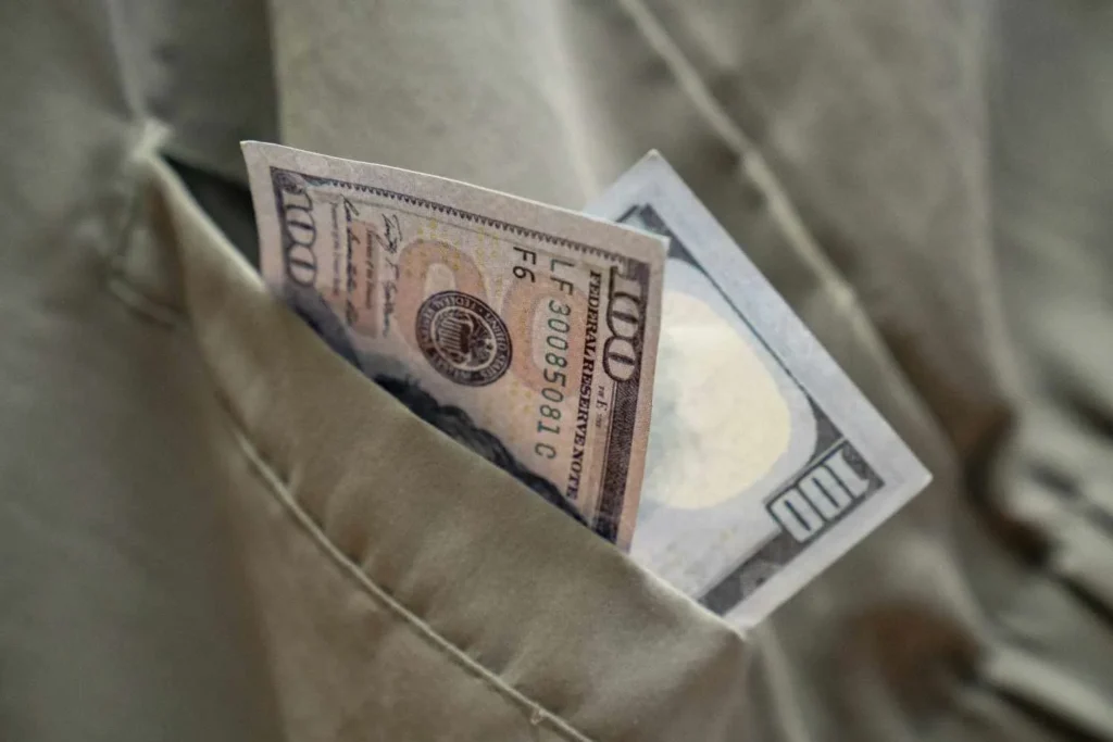 Inside the Minute Suites Scam