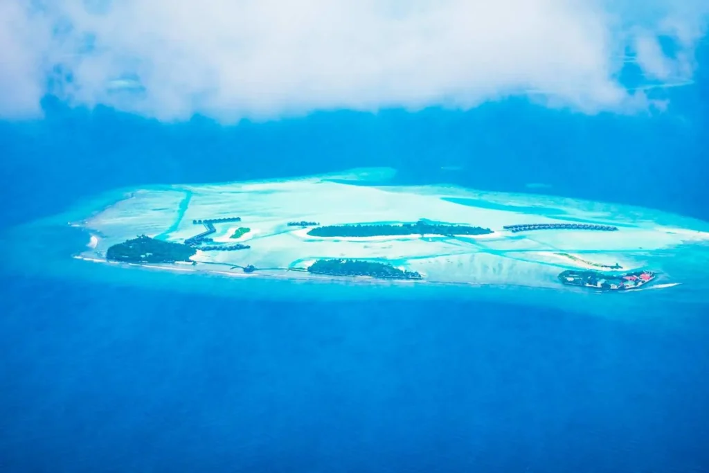 The 6 Must-Visit Atolls (+ Insider Tips)