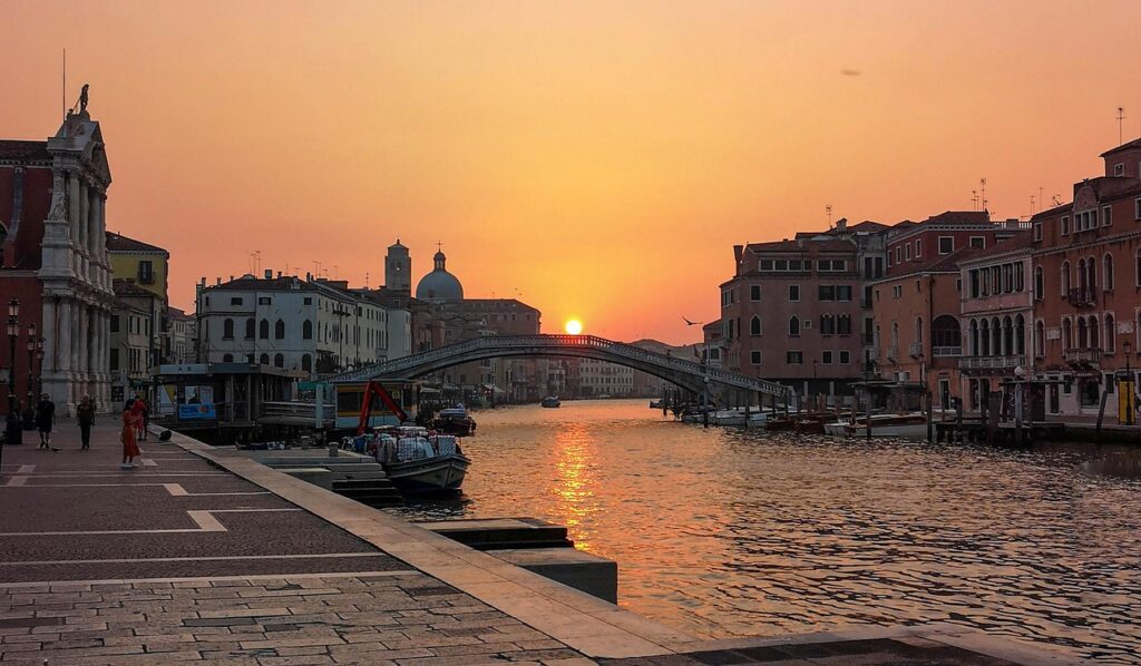 Spring in Italy Everything's Blooming Including the Crowds